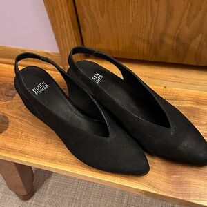 Eileen Fisher Women's Black Pointed Shoes size 7.